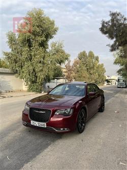 کرایسلەر 300